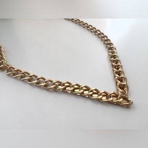 Gold colored Necklace